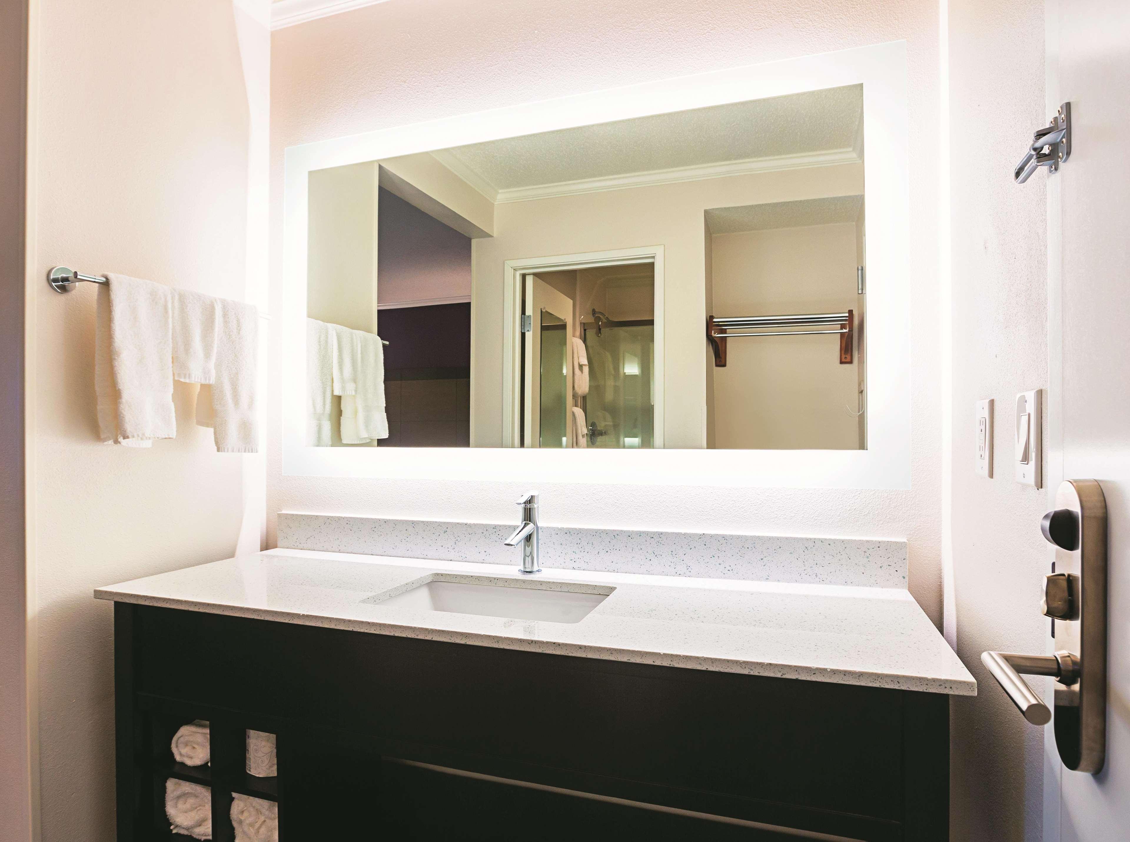 Hotel La Quinta By Wyndham Atlanta Midtown - Buckhead Esterno foto