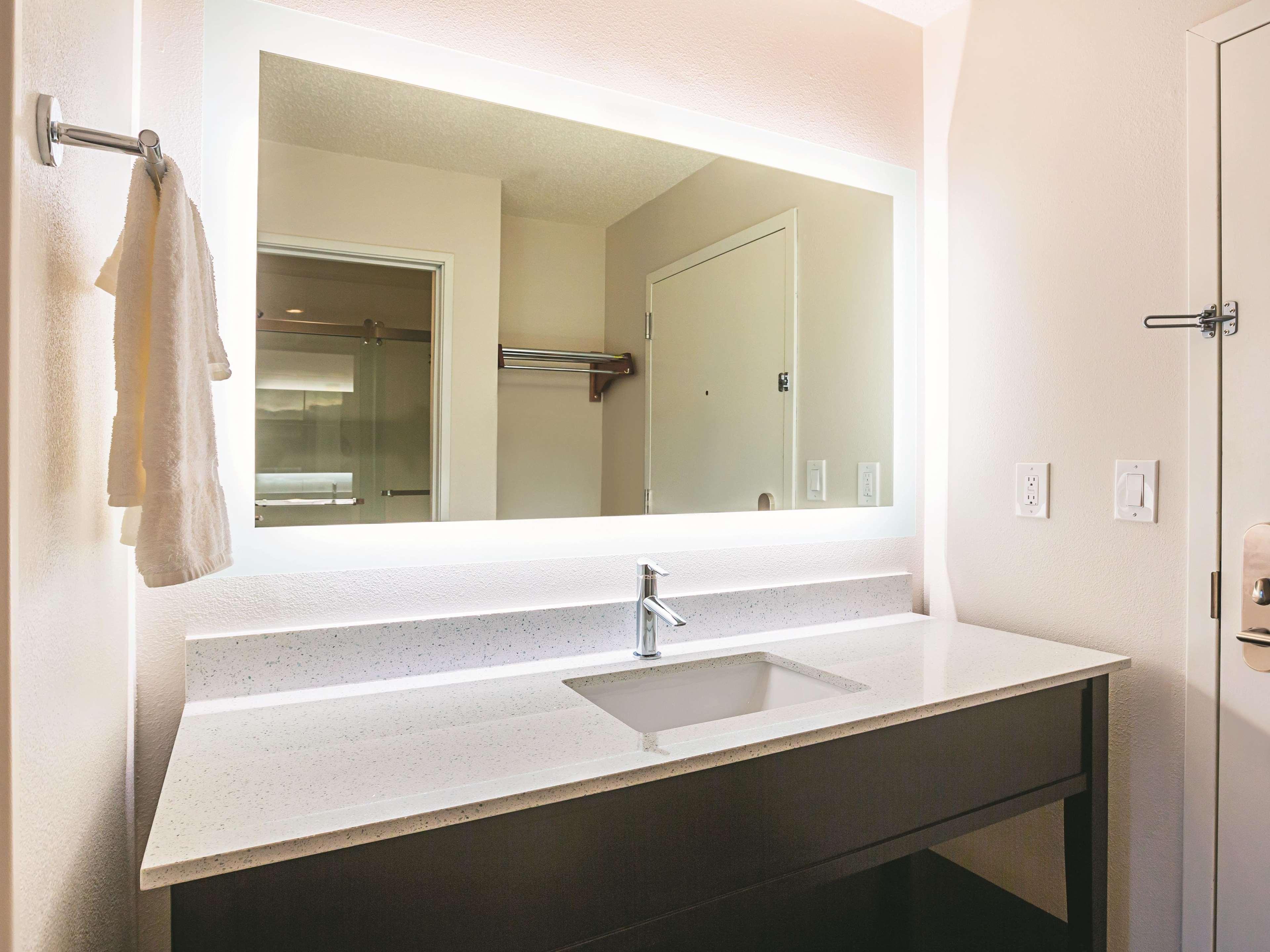 Hotel La Quinta By Wyndham Atlanta Midtown - Buckhead Esterno foto