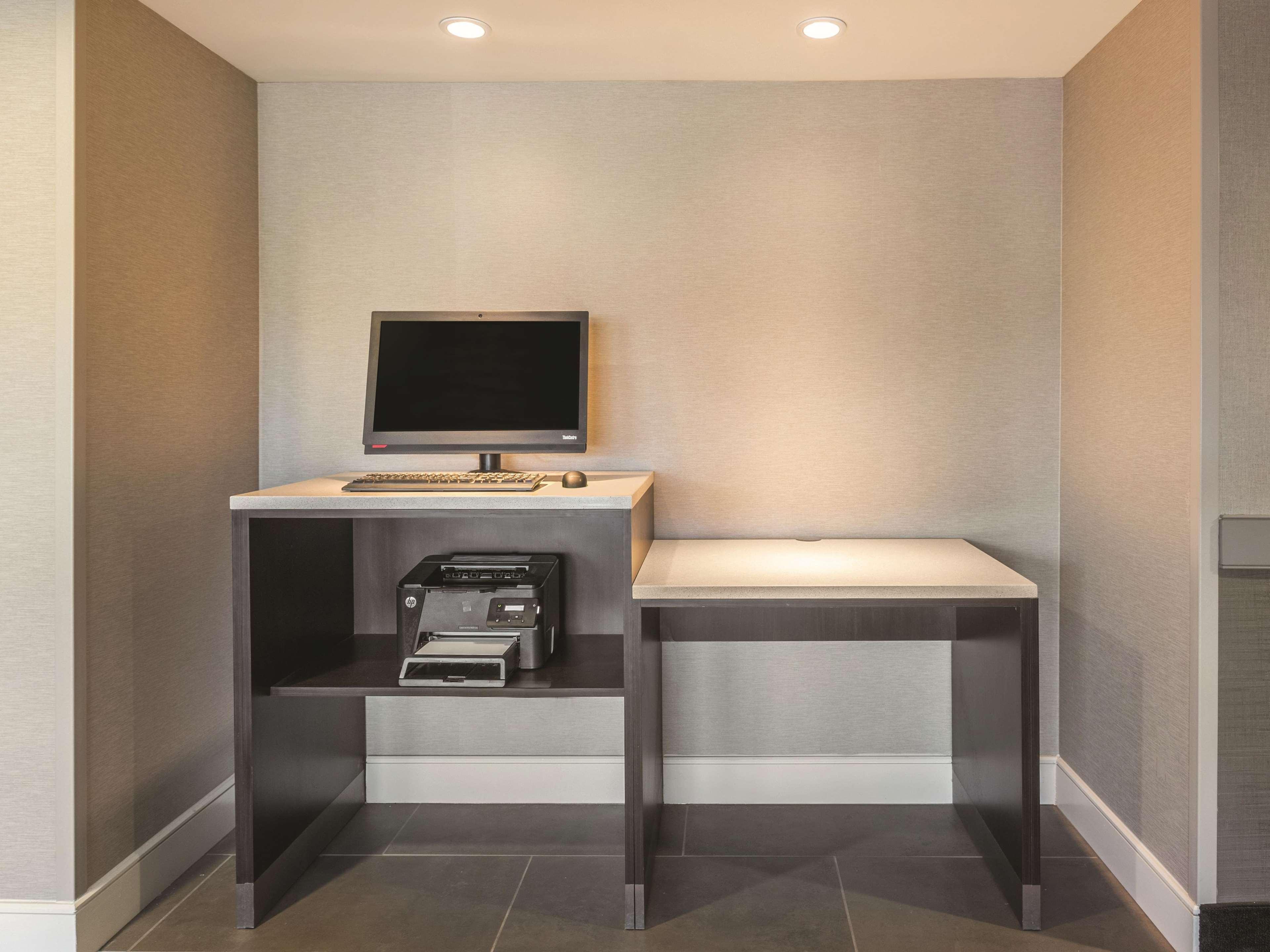 Hotel La Quinta By Wyndham Atlanta Midtown - Buckhead Esterno foto